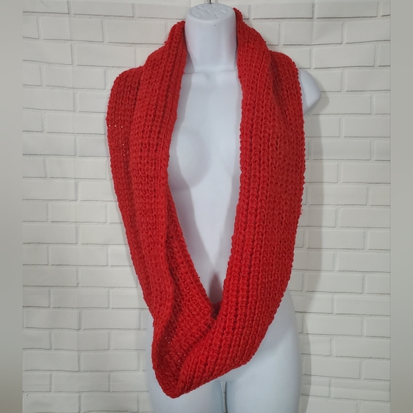 Red Cable Knit Infinity Scarf - Picture 1 of 10